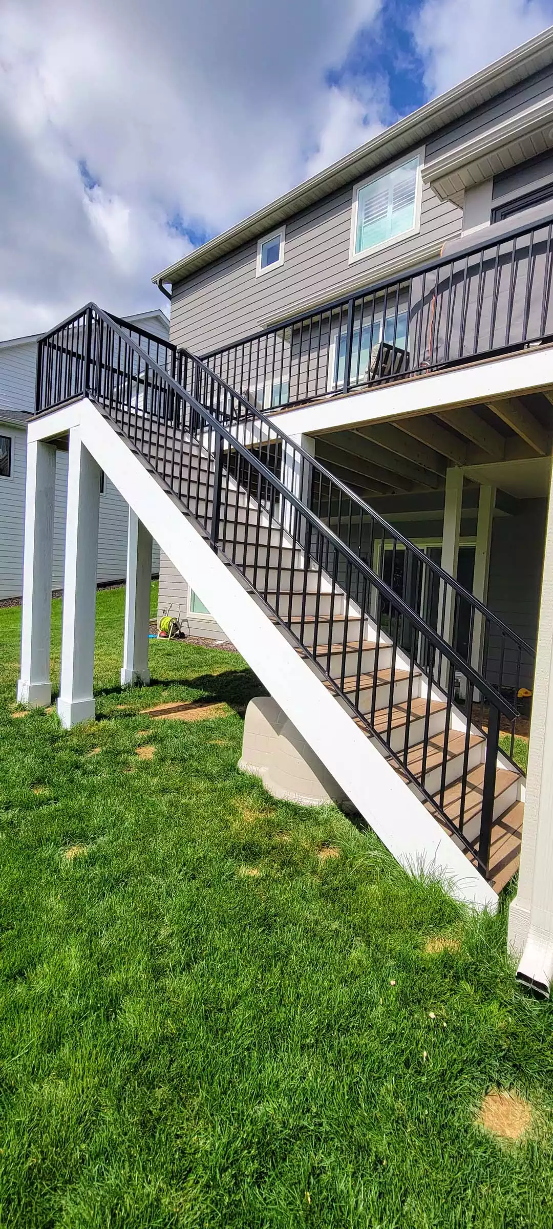 Deck w/ Landing & Stairs to grade