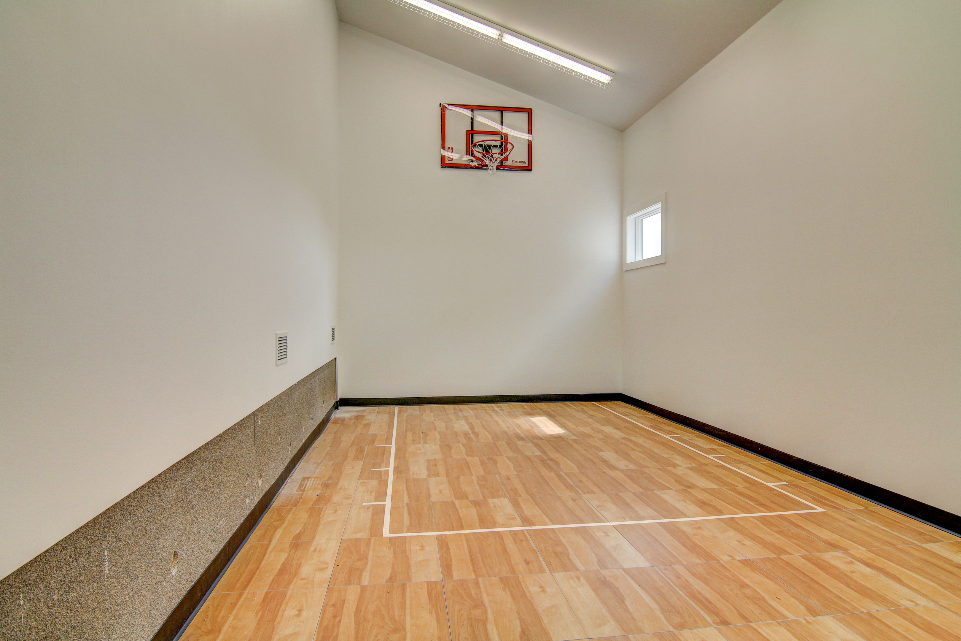 Indoor Sports Room®