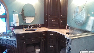 Arden Hills Master Bathroom Remodel