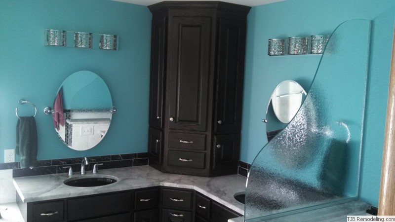 After Remodel - New Sinks and Mirrors
