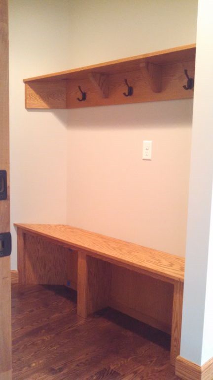 Wood Floor Mudrooom with Bench & Coar Rack Shelf